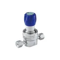 Регулятор AMFLO UHP AU23 Материал: Код SHP (Body-SUS316L VAR, Gland-SUS316L;Poppet, Nozzle,Diaphragm-Hastelloy®C-22,Seat: PCTFE) ; Поверхность 0.13 um; 2х портовый, вх. давл. 206 бар, CV-0.9